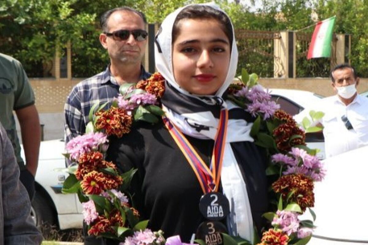 غواص استان فارسی