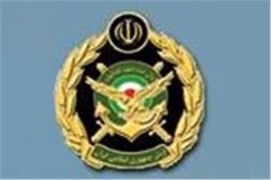 معاون هماهنگ کننده ستاد کل نیروهای مسلح با خانواده شهدای مدافع حرم دیدار و گفت‌وگو کرد