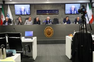 وزارت اقتصاد سامانه‌های فضای کسب‌وکار را ساماندهی می‌کند/تخصیص ارز دارو همچنان با نرخ ترجیحی