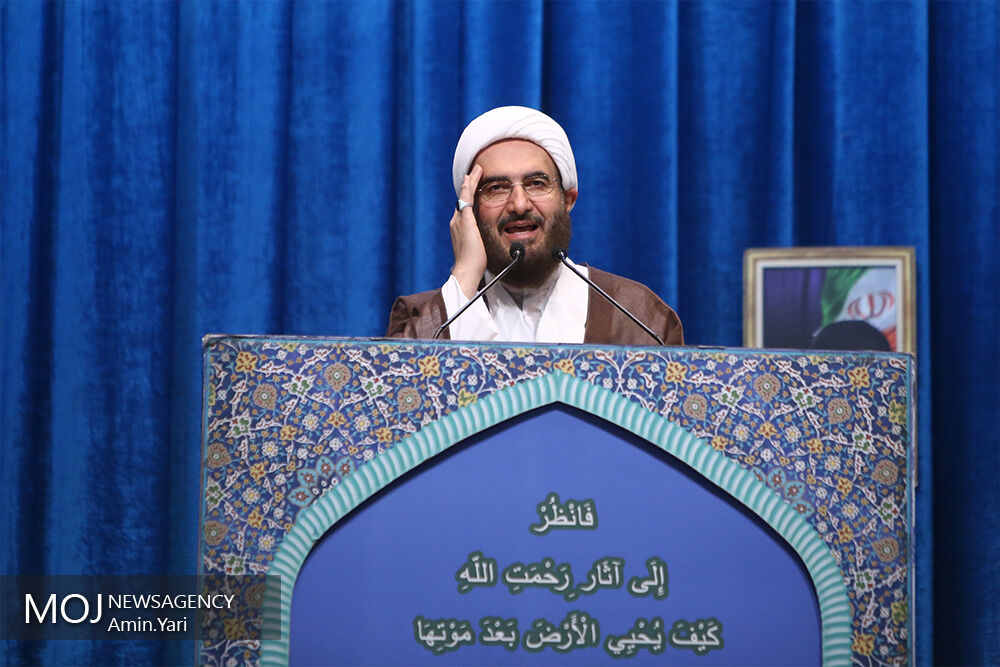 خطیب این هفته نماز جمعه تهران به امام موقت حاج علی اکبری است