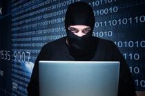 دستگیری سارق اینترنتی در خمینی شهر 