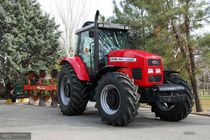 رونمایی از تراکتور شالیزاری در سفر رئیس جمهور به آذربایجان شرقی 