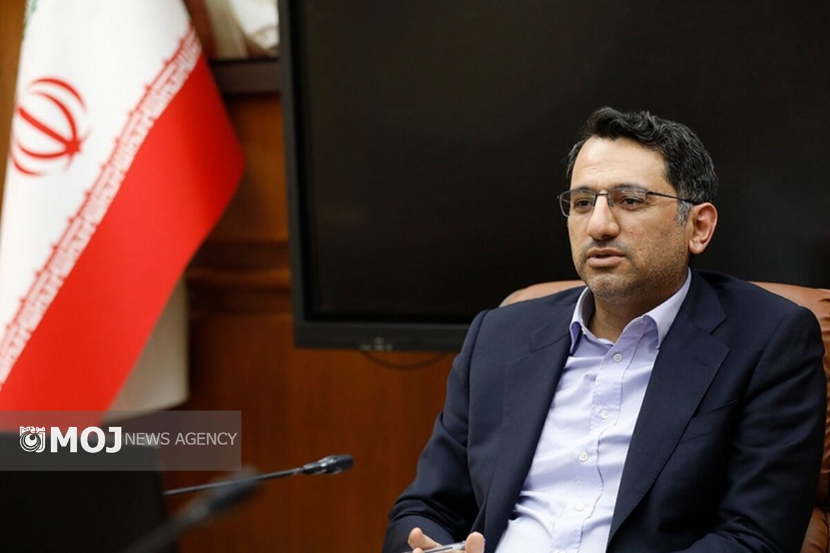 محمد کبیری مدیر عامل سازمان منطقه آزاد کیش