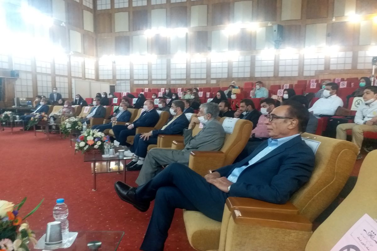 مراسم تقدیر از اسماعیل آذر