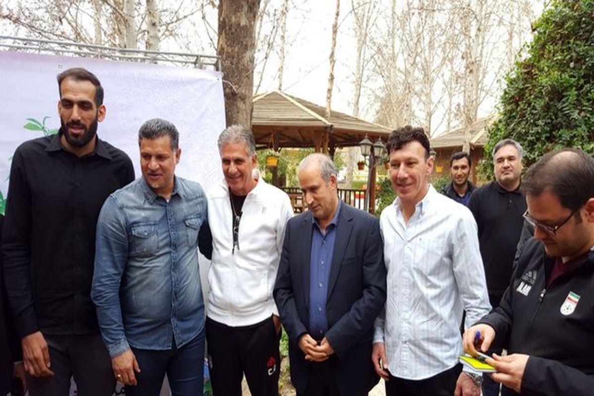 کاشت درخت توسط چهره های ورزشی