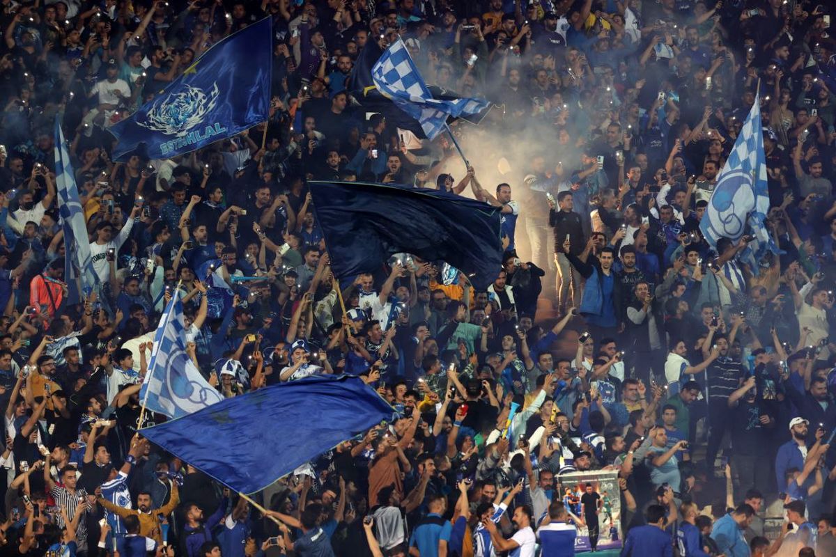 تماشگر استقلال