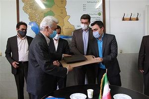 پیگیری موانع بازدارنده تحصیل از رئوس برنامه های فرمانداری است