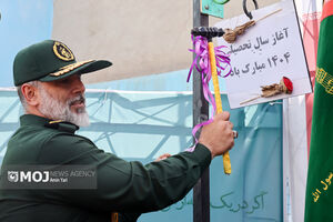 نواخته شدن زنگ آغاز سال تحصیلی در مدرسه امام صادق (ع)