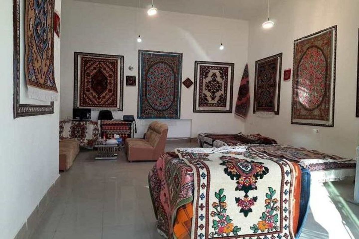 گلیم فرش