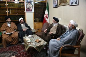 هدف از تحریم ها و فشارهای دشمن، جداکردن مردم از حاکمیت است