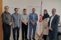 ذخیره‌ خون بندناف؛ فرصت طلایی برای خانواده‌ها/ 2400 نمونه خون بند ناف از استان اردبیل ذخیره شده است