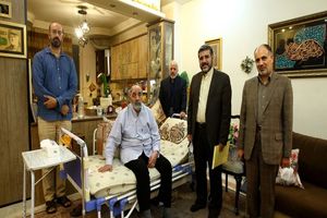 وزیر ارشاد به عیادت جمال شورجه رفت