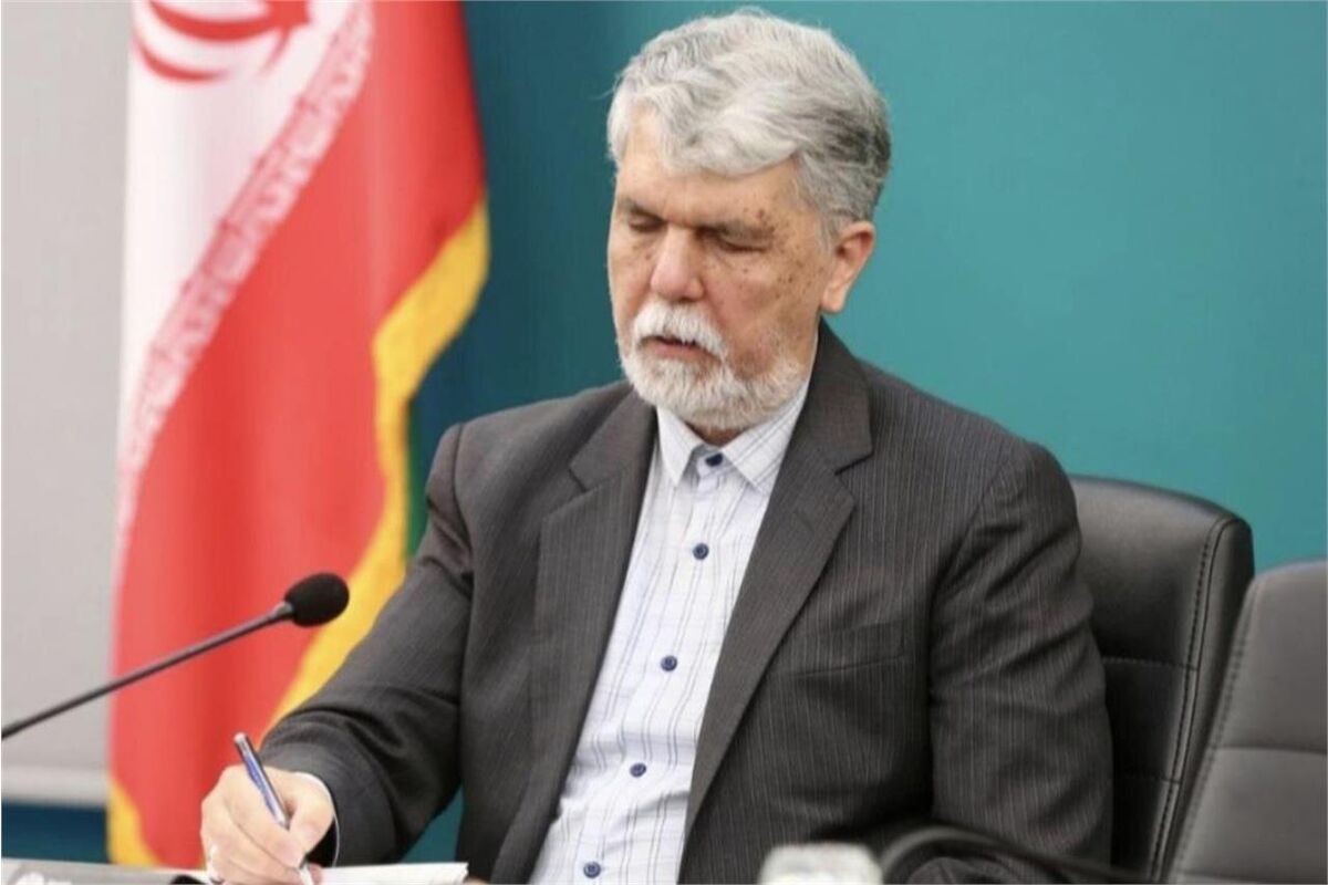 سیدعباس صالحی، وزیر فرهنگ و ارشاد اسلامی