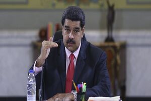 برکناری مادورو کلید خورد