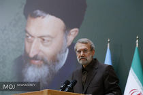 لاریجانی: تیراندازی به دوستان خطایی استراتژیک است