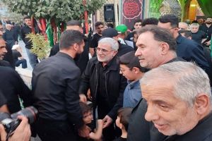 فرمانده نیروی قدس سپاه در مراسم بزرگداشت شهادت رهبر انقلاب اسلامی در چیذر حضور یافت