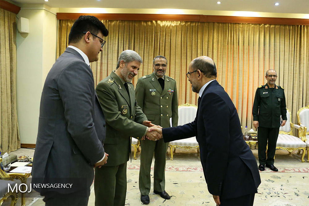 دیدار معاون سیاسی راهبردی وزارت دفاع ملی افغانستان با وزیر دفاع ایران