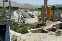 حاشیه امن دستگاه قضایی برای تخلفات استانداری چهارمحال بختیاری / اجرای طرح غیرقانونی انتقال آب سبزکوه - چغاخور