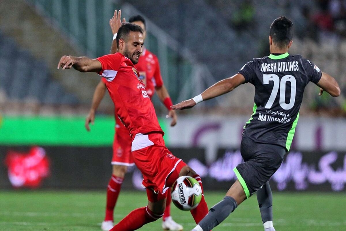 بازی نساجی مازندران و پرسپولیس