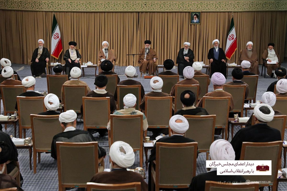 رهبرانقلاب