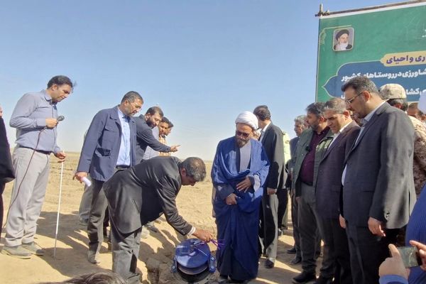 بنیاد برکت ۱۰۳۱ کیلومتر شبکه آبرسانی کشاورزی-روستایی را احیا کرد