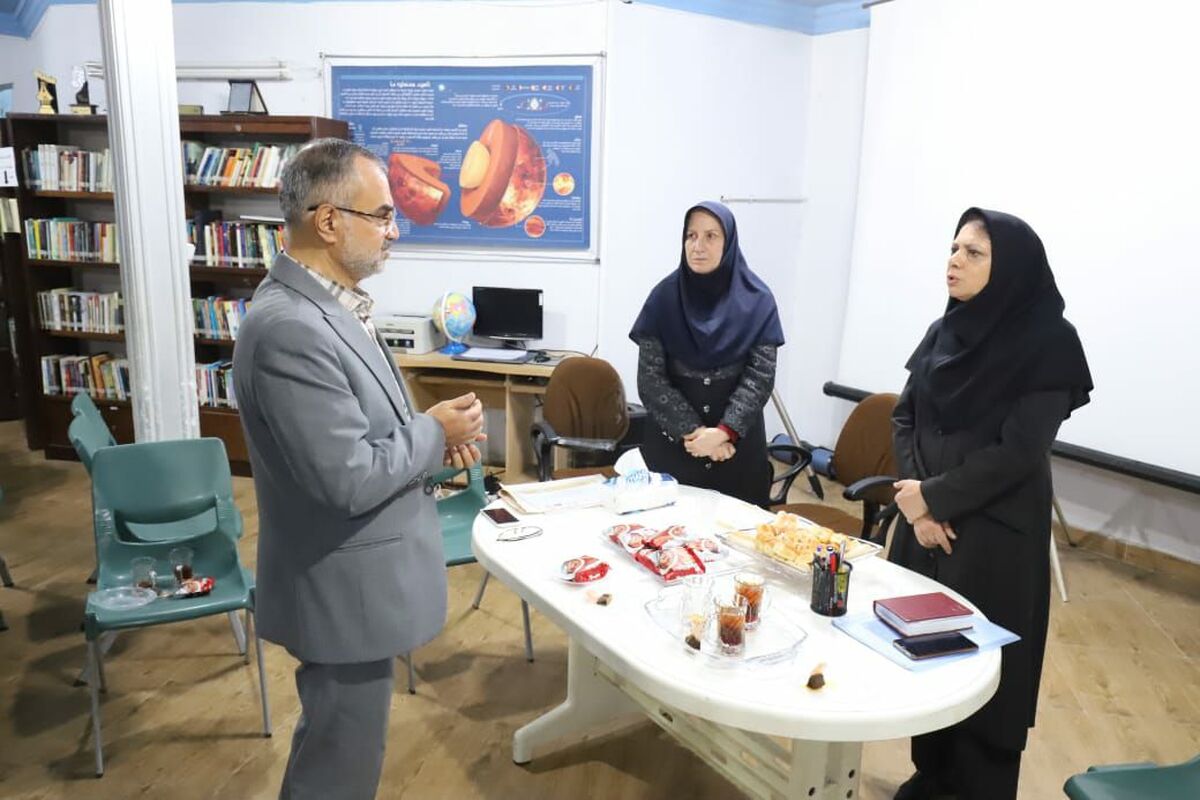 نجوم ثاقب گیلان
