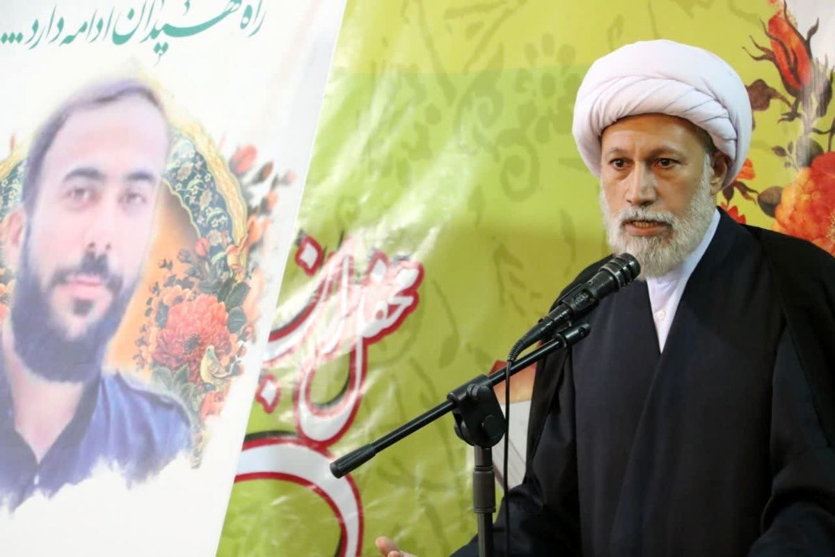 آیت الله دژکام+امام جمعه شیراز