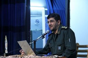 ارائه درس «آشنایی با دفاع مقدس» با کارشکنی مواجه است/ آموزش درس آشنایی با دفاع مقدس در دانشگاه ها یک امر ضروری است
