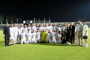 پیروزی منتخب بزرگان کیش برابر پیشکسوتان تیم ملی فوتبال