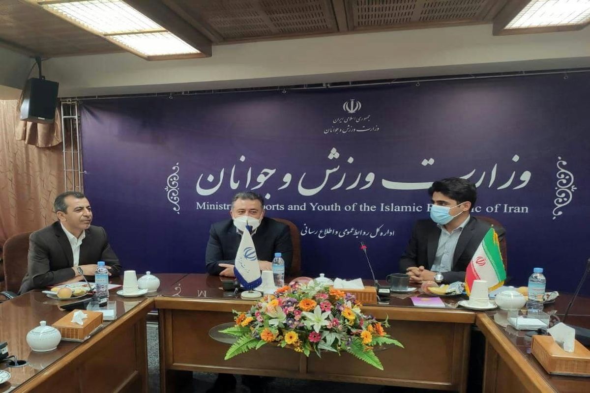 دیدار با وزیر ورزش و جوانان