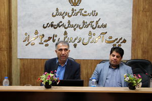 توسعه جامعه از مسیر مدرسه، معلم، دانش و پژوهش می‌گذرد