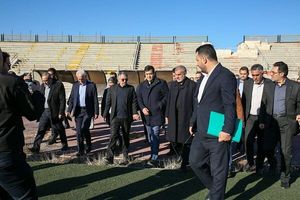 بازدید وزیر ورزش از استادیوم علی دایی اردبیل