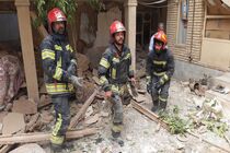 بیش از ۱۰۰ نفر از زیر آوار در حمله اسرائیل به ایران نجات یافتند