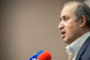 تاج: فرد خاطی در موضوع مشکلات تیم‌های لیگ برتری و استقلال را برکنار کردیم