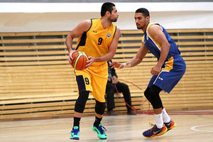 بازیکن پیشین تیم ملی بسکتبال ایران در لیگ فیلیپین