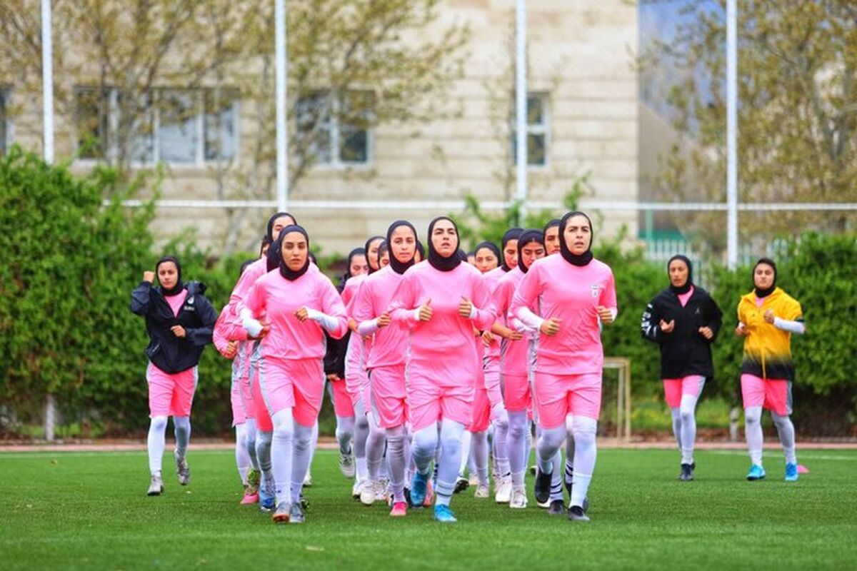 تیم ملی فوتبال زنان ایران