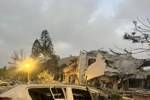 نمایی از یکی از مناطق هدف حمله موشکی صبح امروز در تل‌آویو + فیلم