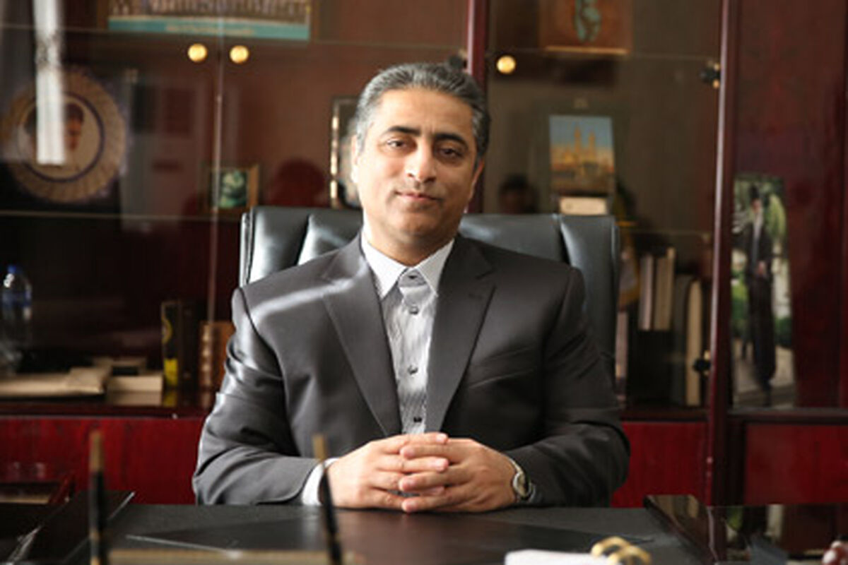 محمود شایان