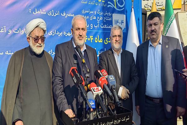 تمرکز دولت بر افزایش تولید و بهینه سازی مصرف برق