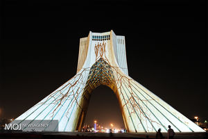 باید برای مرمت و بازسازی برج آزادی مطالعات کارشناسی انجام شود