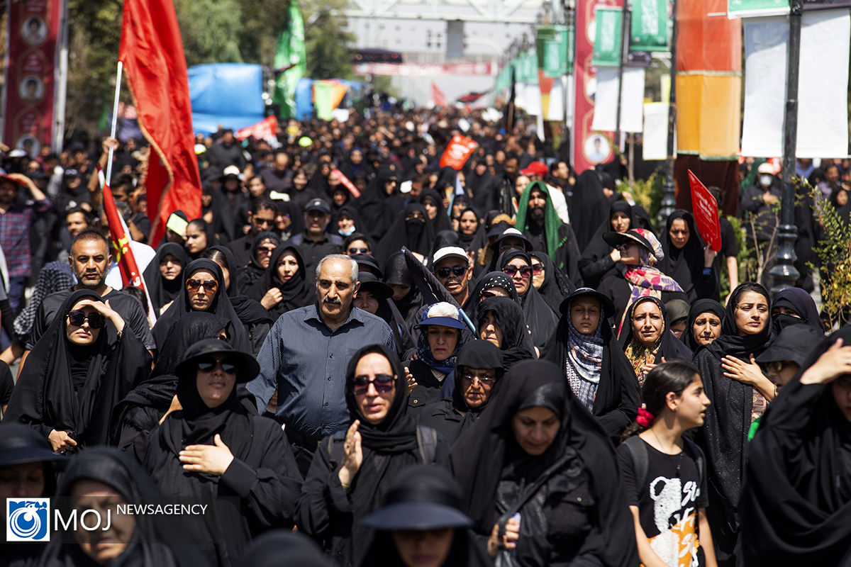 پیاده‌روی جاماندگان اربعین حسینی در تهران_2