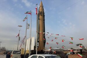 میدان آزادی میزبان نمایش موشک بالستیک عماد و پهپاد شاهد ۱۳۶ است