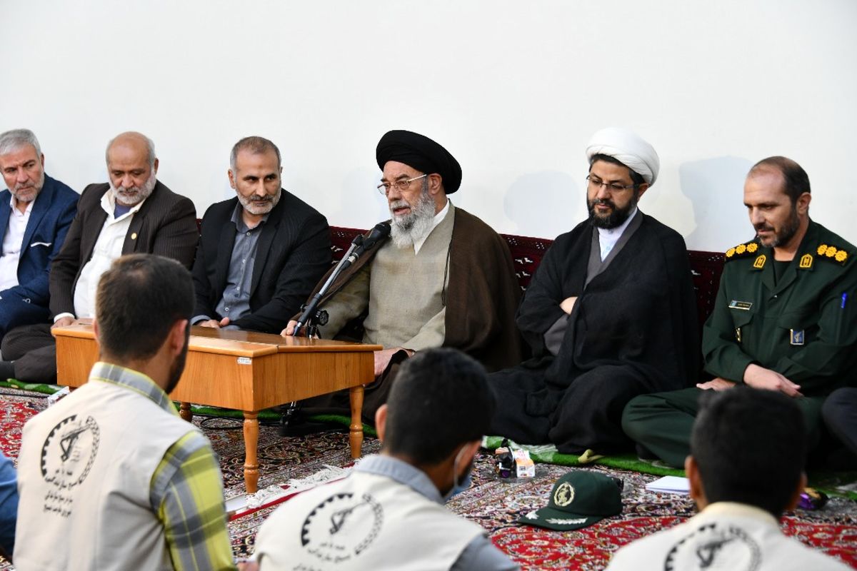 امام جمعه اصفهان