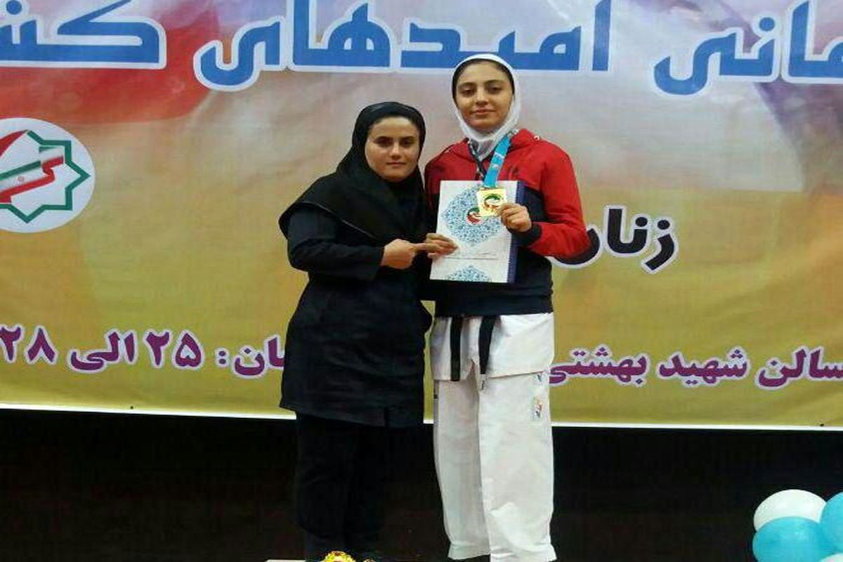 سیده اسرا هاشمی