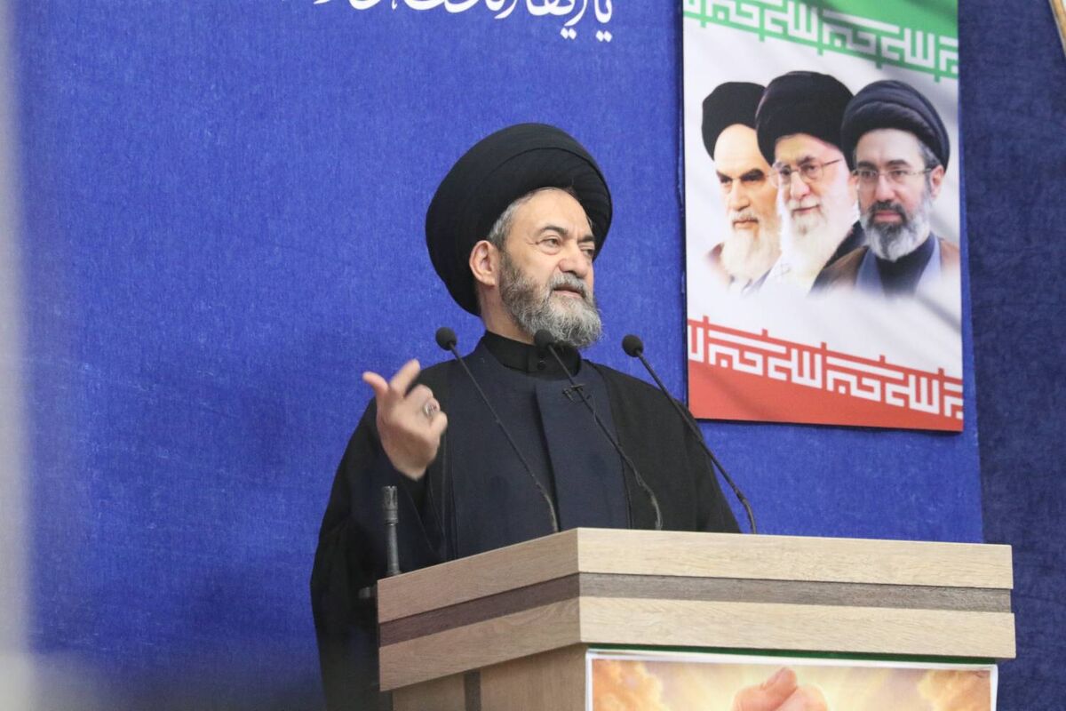 امام جمعه اردبیل.    