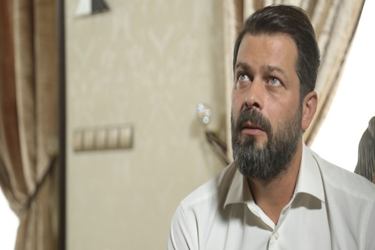 سریال بیگانه ای با من است