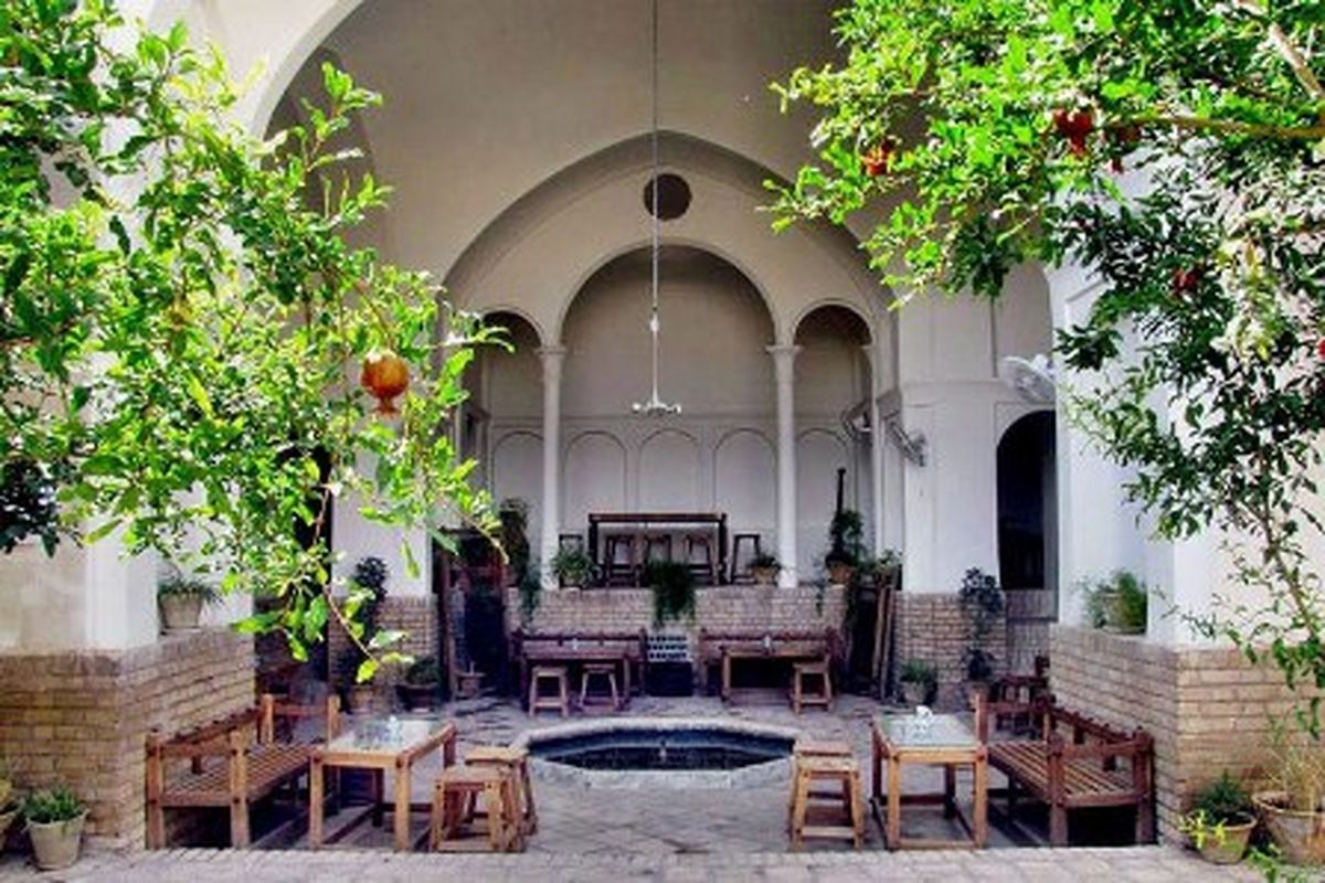 واحد اقامتی در کاشان