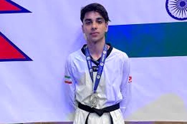 ابوالفضل زندی با درخشش در چین به نیمه‌نهایی تکواندوی جهان رسید