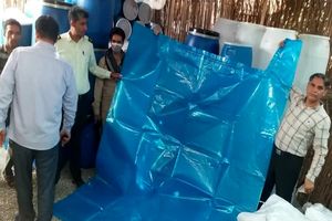 کشف کارگاه تولید مشک ماری سوخت قاچاق در یک منزل ویلایی