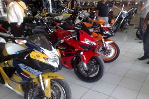 فروشگاه های موتور سیکلت و دوچرخه در منطقه ۱۱ ساماندهی می‌شوند